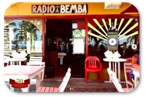 rotulo-oval-restaurante-radio-bemba-fachada-santa-marta-1000x666